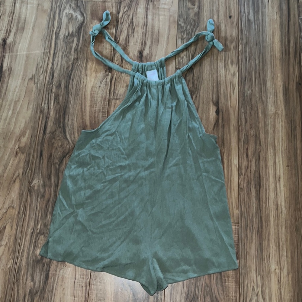 Xhilaration‎ Romper